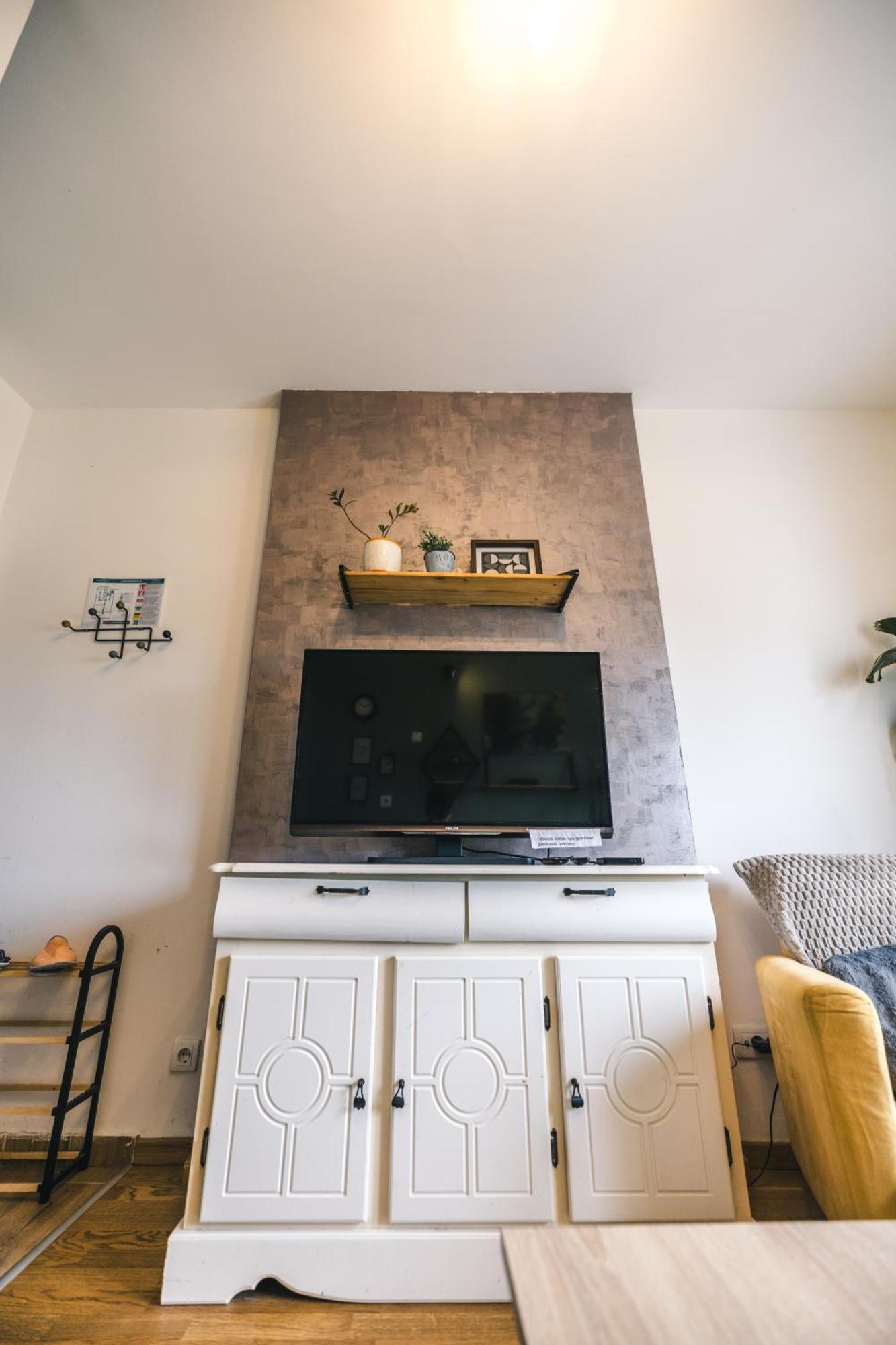 Spa Apartment Yang - Hot Tub, Sauna, Spa Νόβι Σαντ Εξωτερικό φωτογραφία